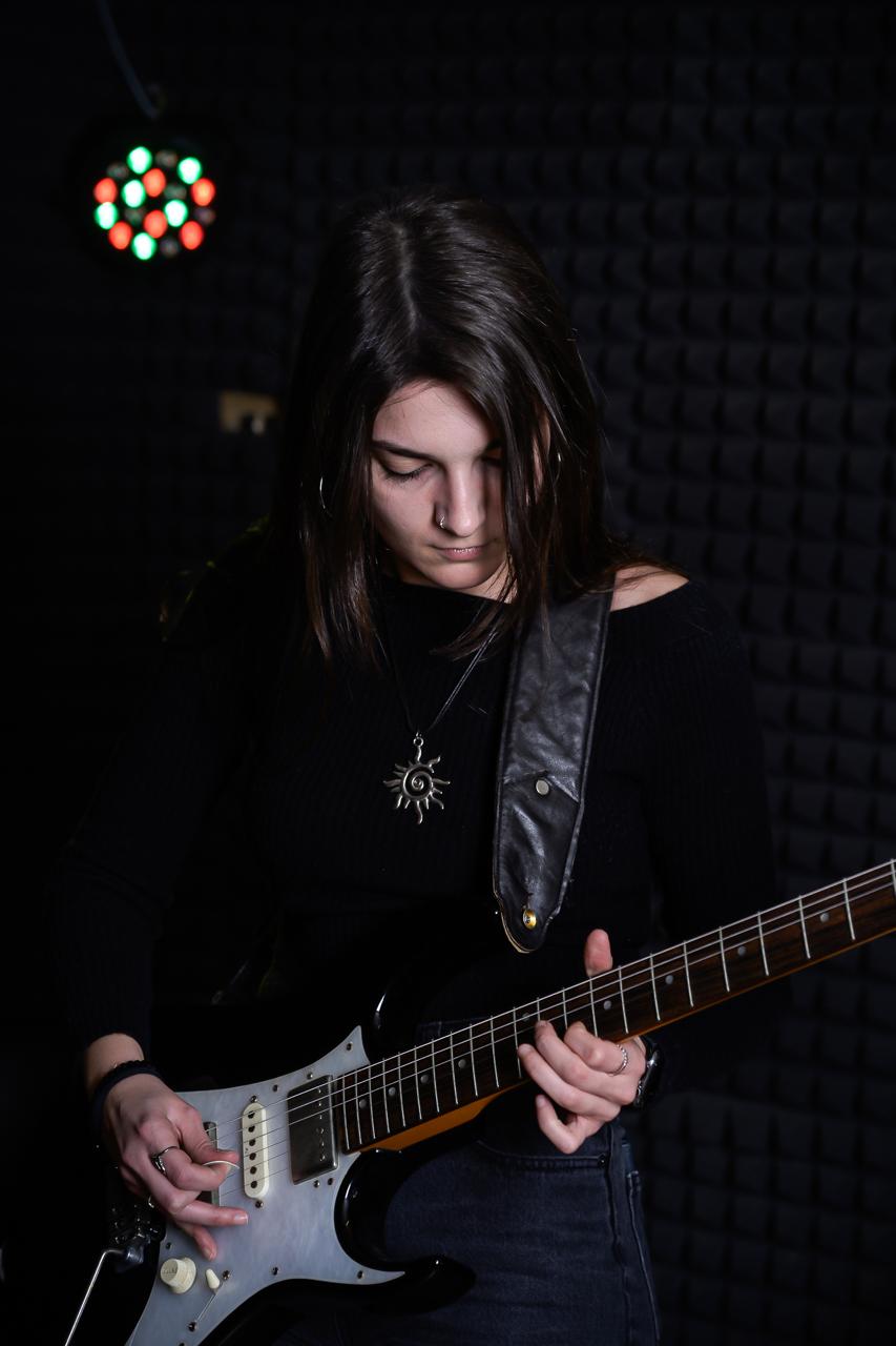 Chiara — Chitarra dei Moondays